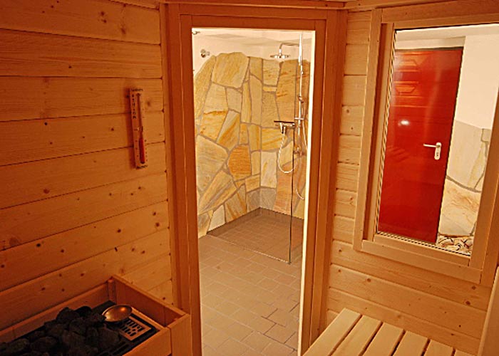 Blockbohle Sauna Müther