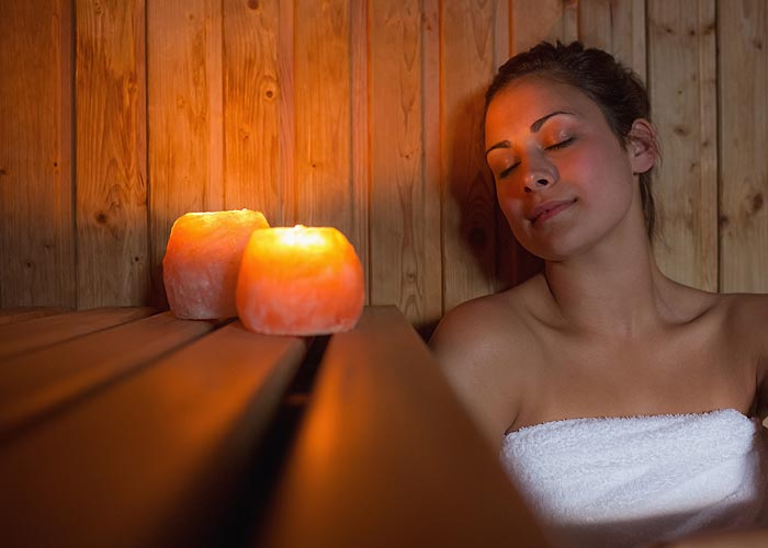 Sauna bei Kerzenlicht genießen